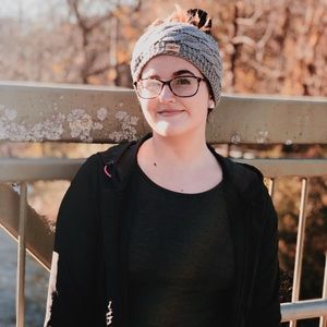 Meet your Posher, Alli